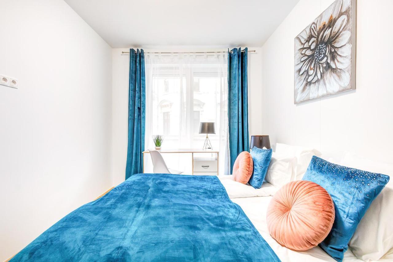 Modern Apartment With Free Garage And Balcony In The Downtown Budapest Eksteriør billede