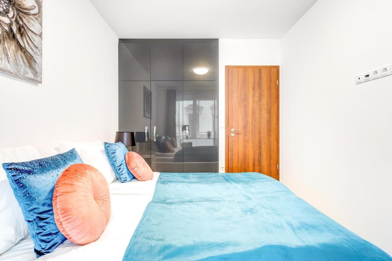 Modern Apartment With Free Garage And Balcony In The Downtown Budapest Eksteriør billede
