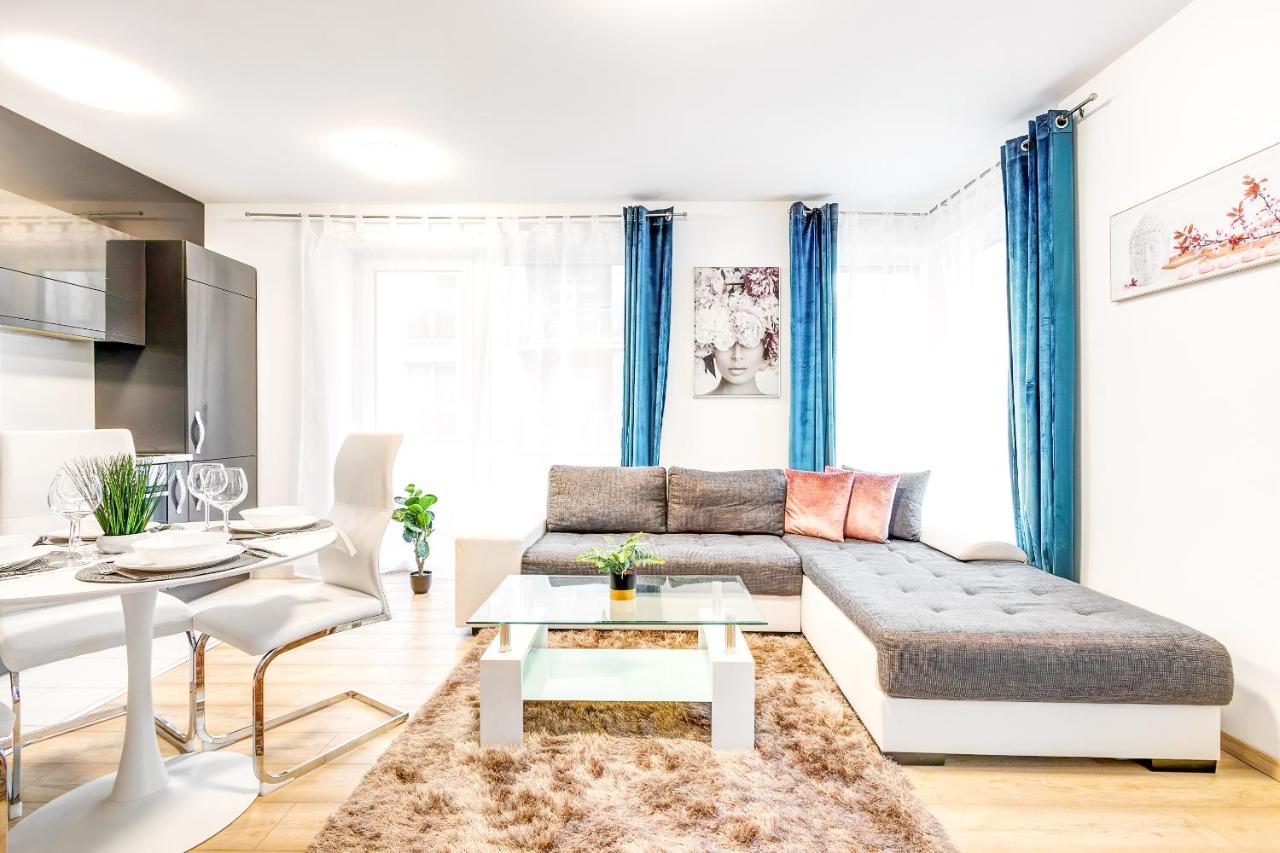 Modern Apartment With Free Garage And Balcony In The Downtown Budapest Eksteriør billede